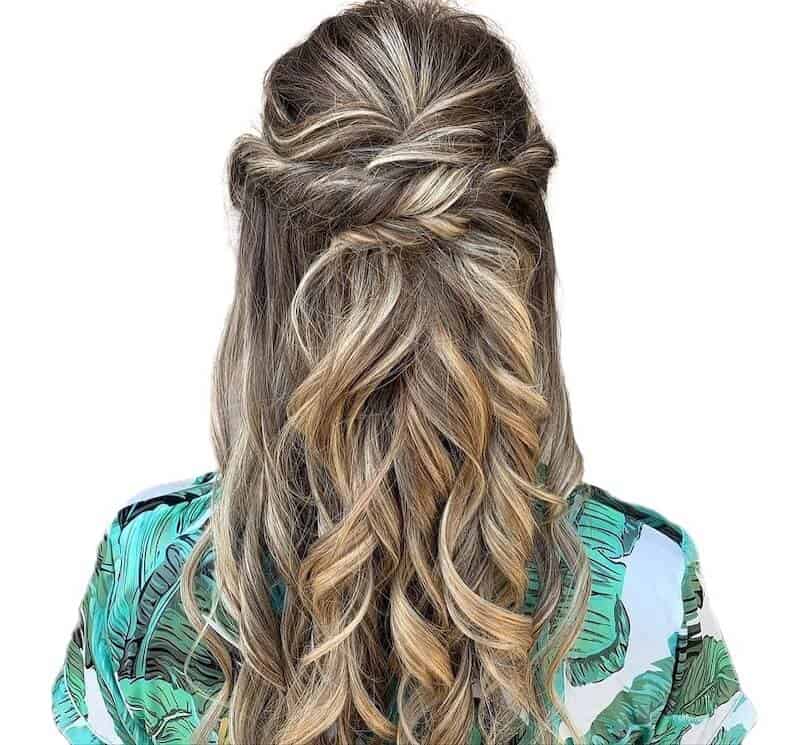 The Best Hairstyles to Try Out for School - Cosmetology School & Beauty  School in Texas - Ogle School