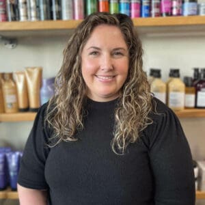 Lindsay S - Front Desk Manager at Salon Inspire in Kansas City, MO